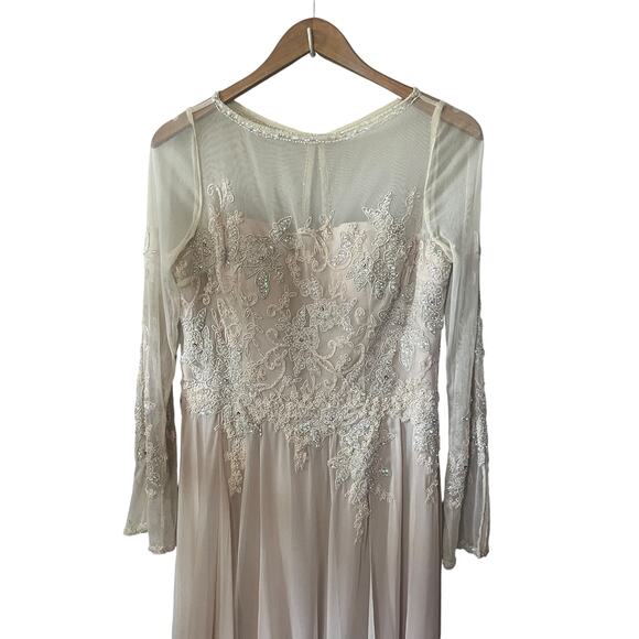 Cameron Blake Gown Formal Beige Silk Beaded Sequin Mother of Bride Feminine 10 - Picture 2 of 13